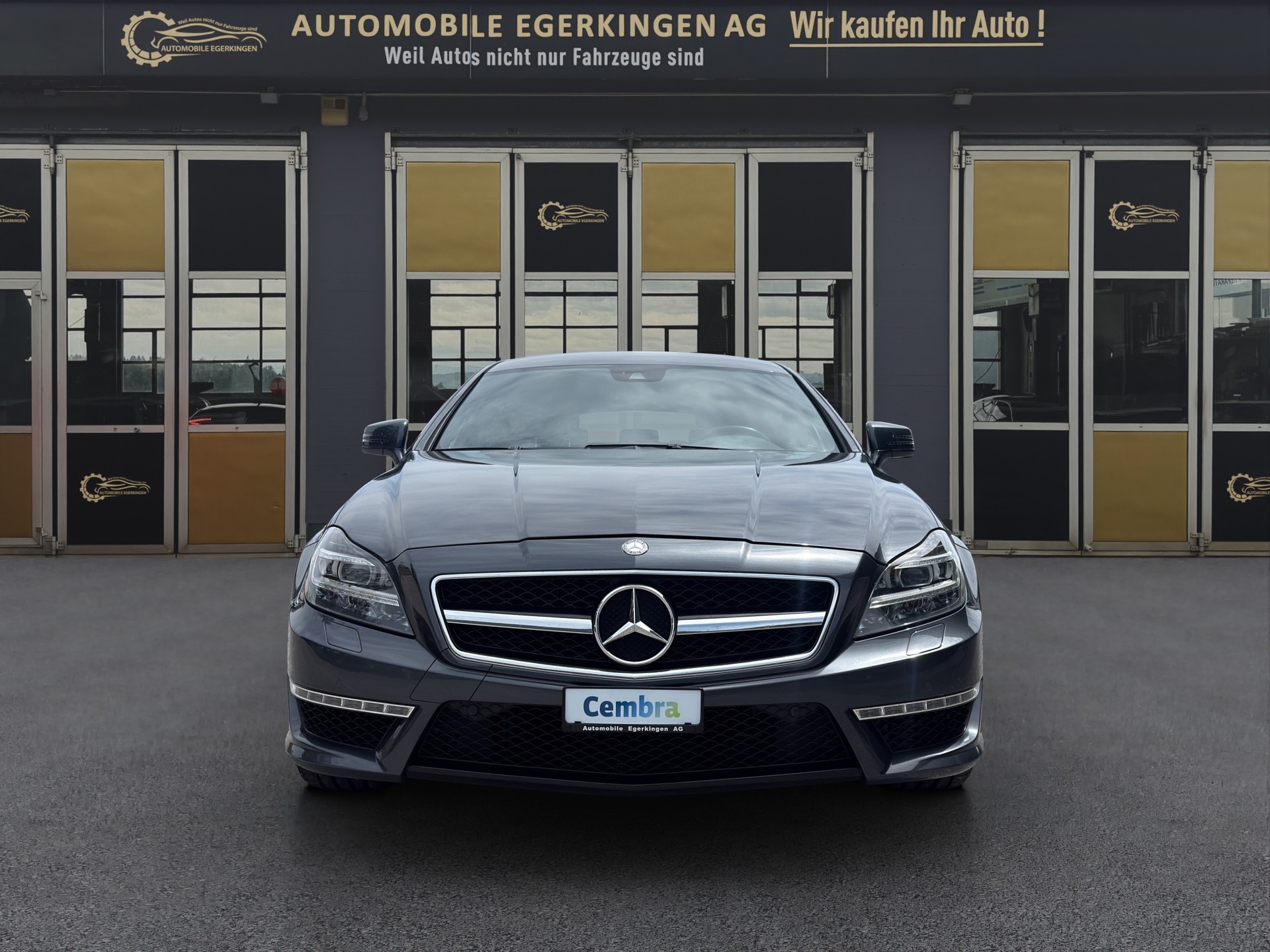 MERCEDES-BENZ CLS 63 AMG 4matic Shooting Brake-showroom-element-1