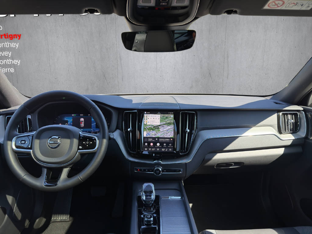 VOLVO XC60 2.0 T6 TE XCENTRIC eAWD-image-11