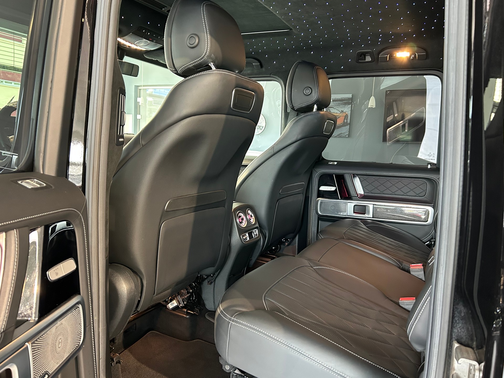 MERCEDES-BENZ G 63 AMG Speedshift Plus G-Tronic-image-16