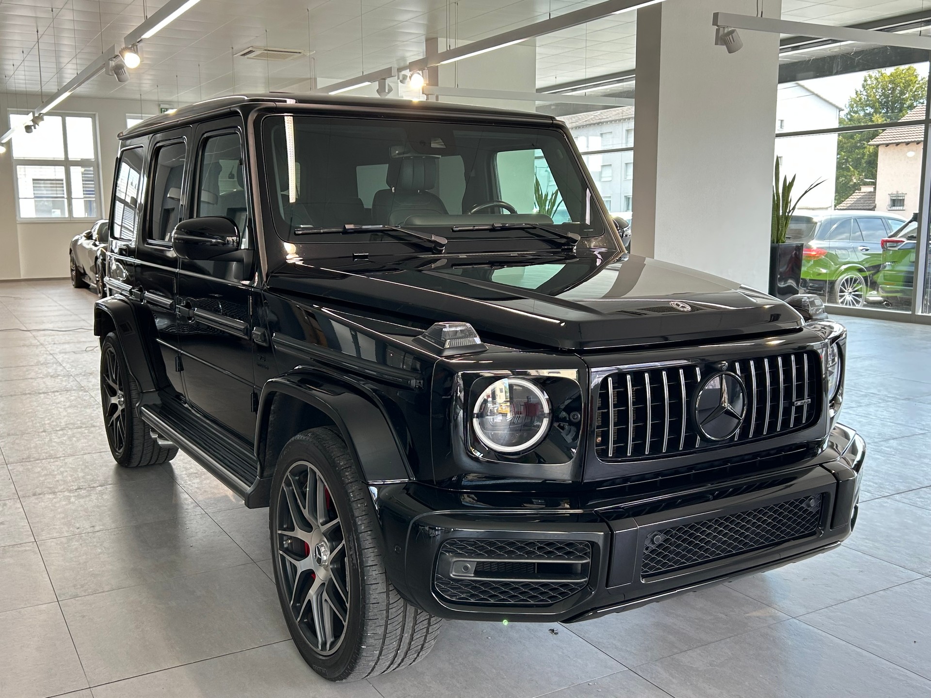 MERCEDES-BENZ G 63 AMG Speedshift Plus G-Tronic-showroom-element-1