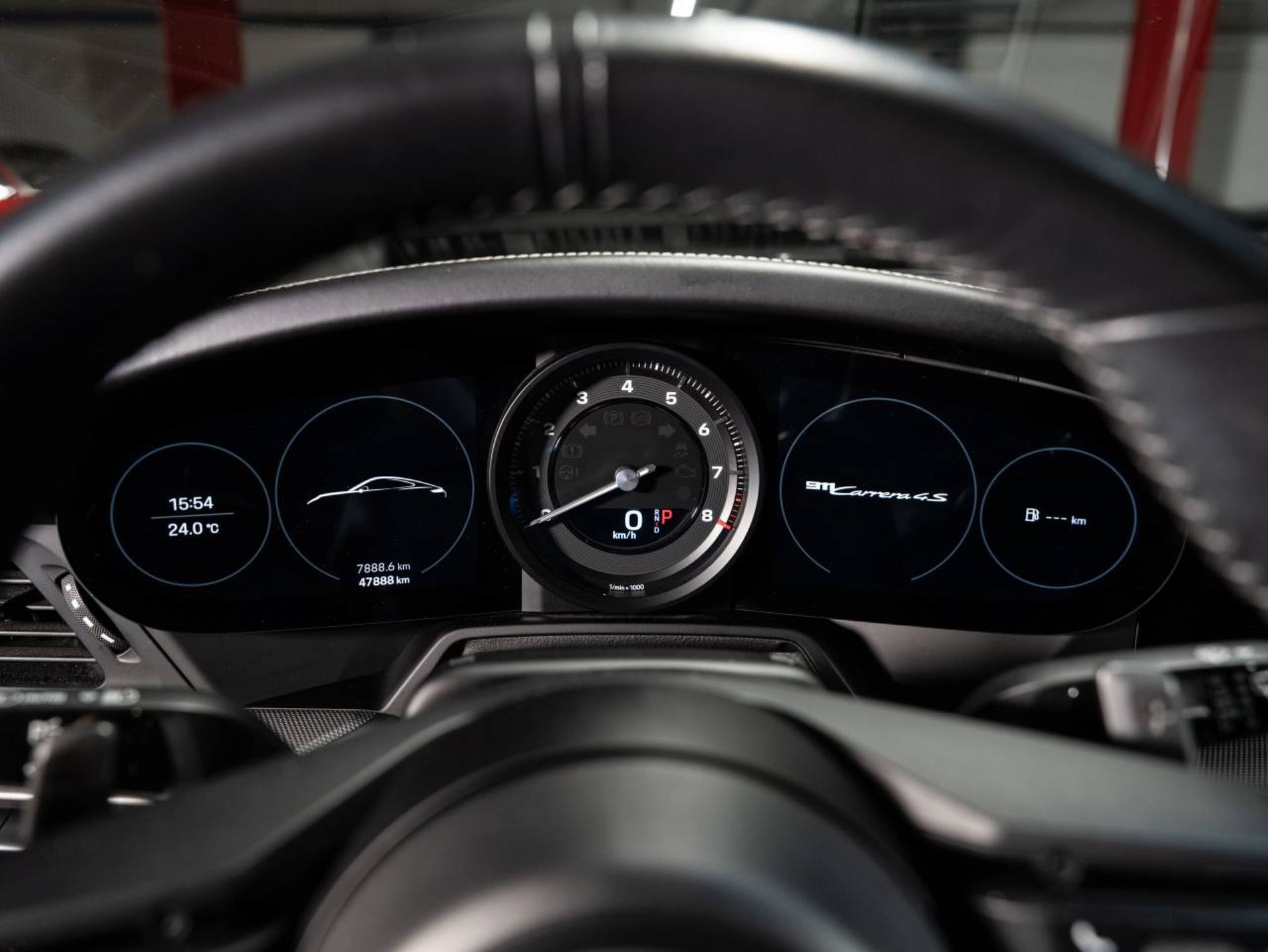 PORSCHE 911 Carrera 4S (MY22)-image-11