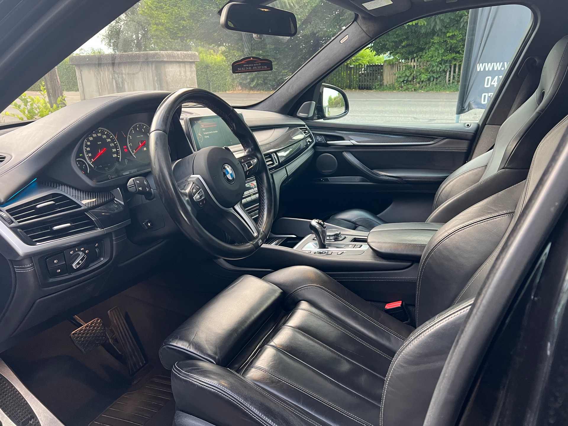 BMW X5M-image-14