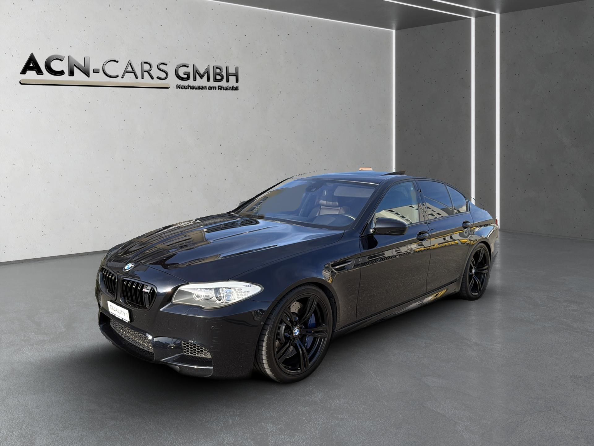 BMW M5-showroom-element-1