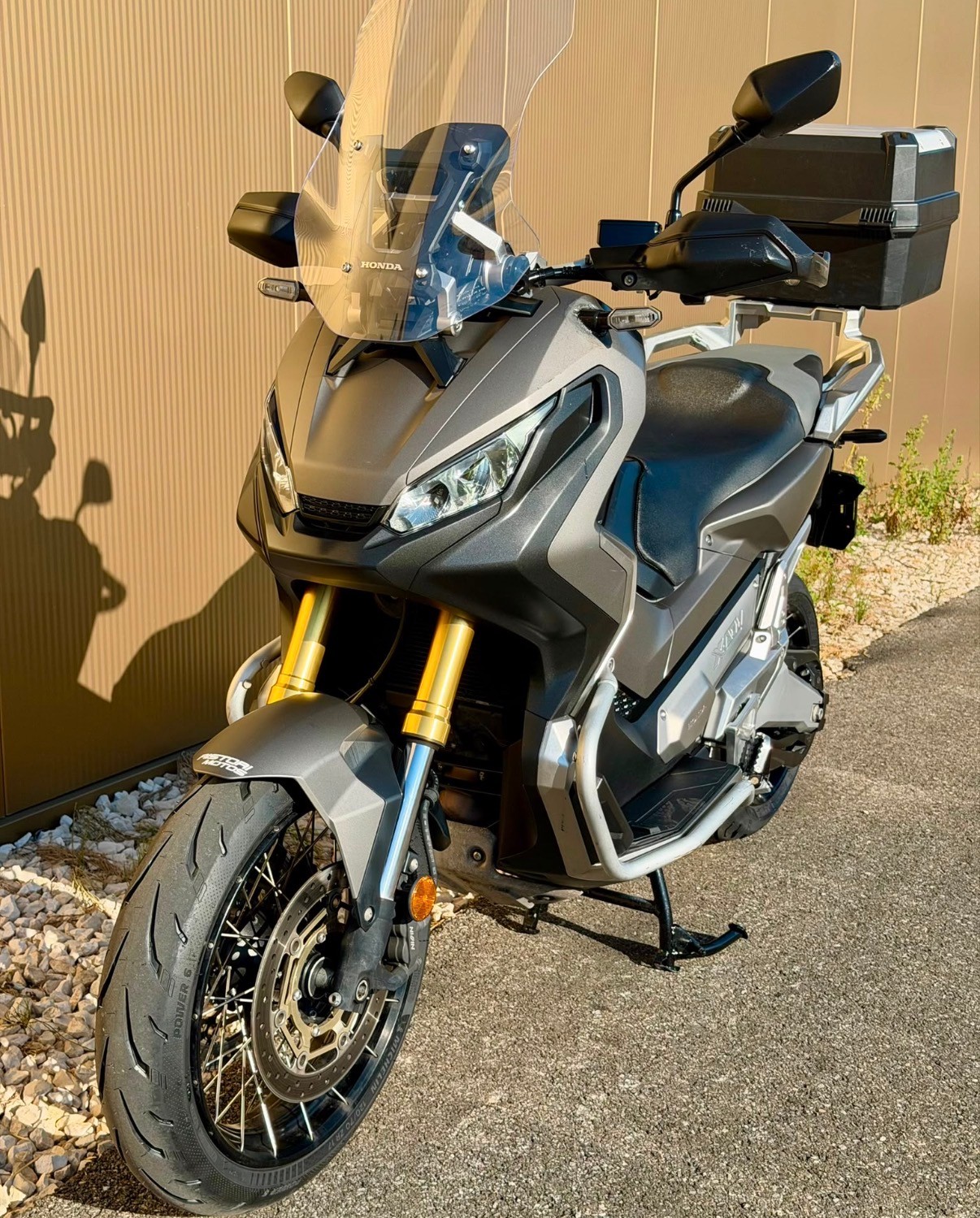 HONDA X-ADV 750 ABS-image-0