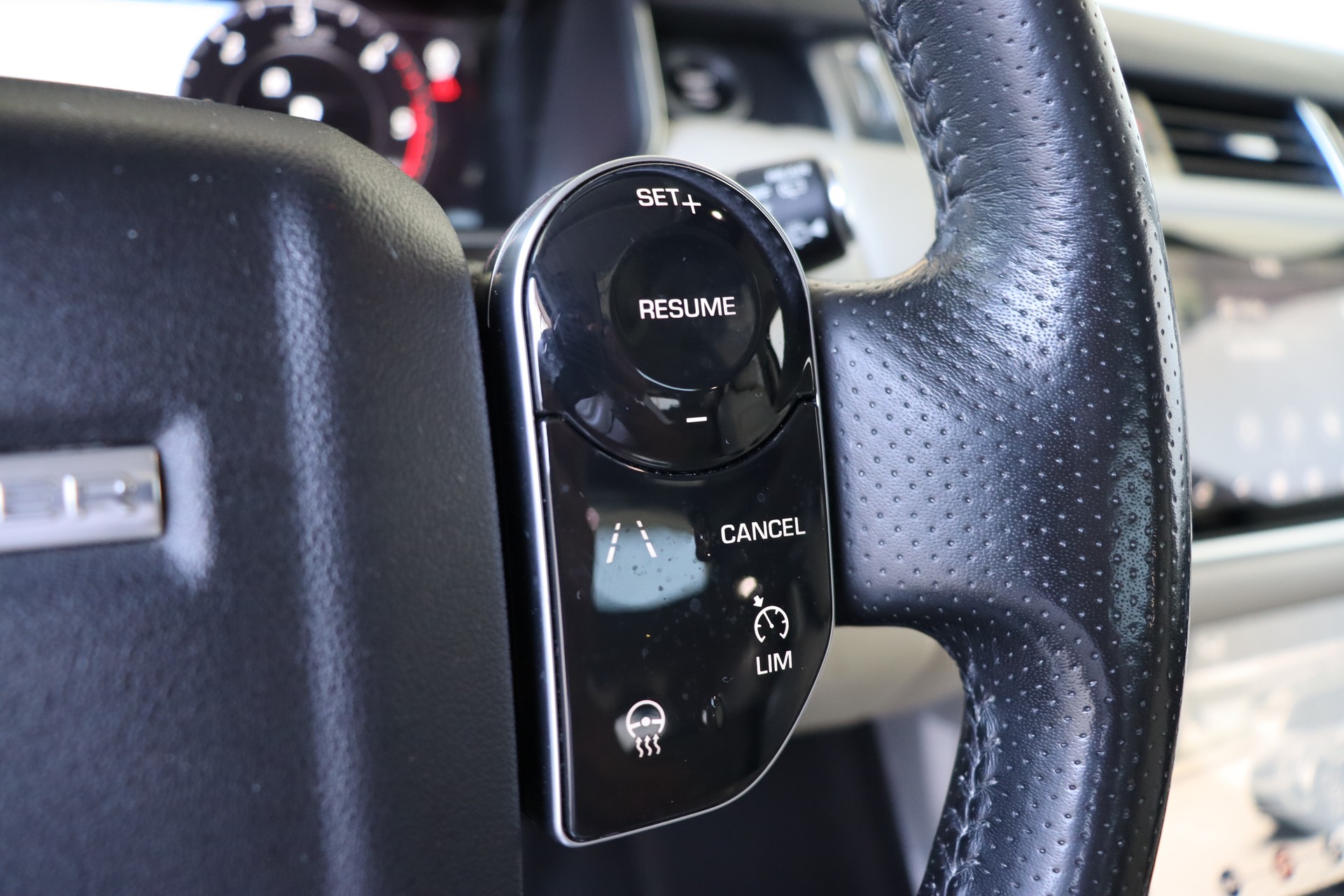 LAND ROVER Range Rover Sport 3.0 SDV6 HSE Dynamic Automatic-image-25