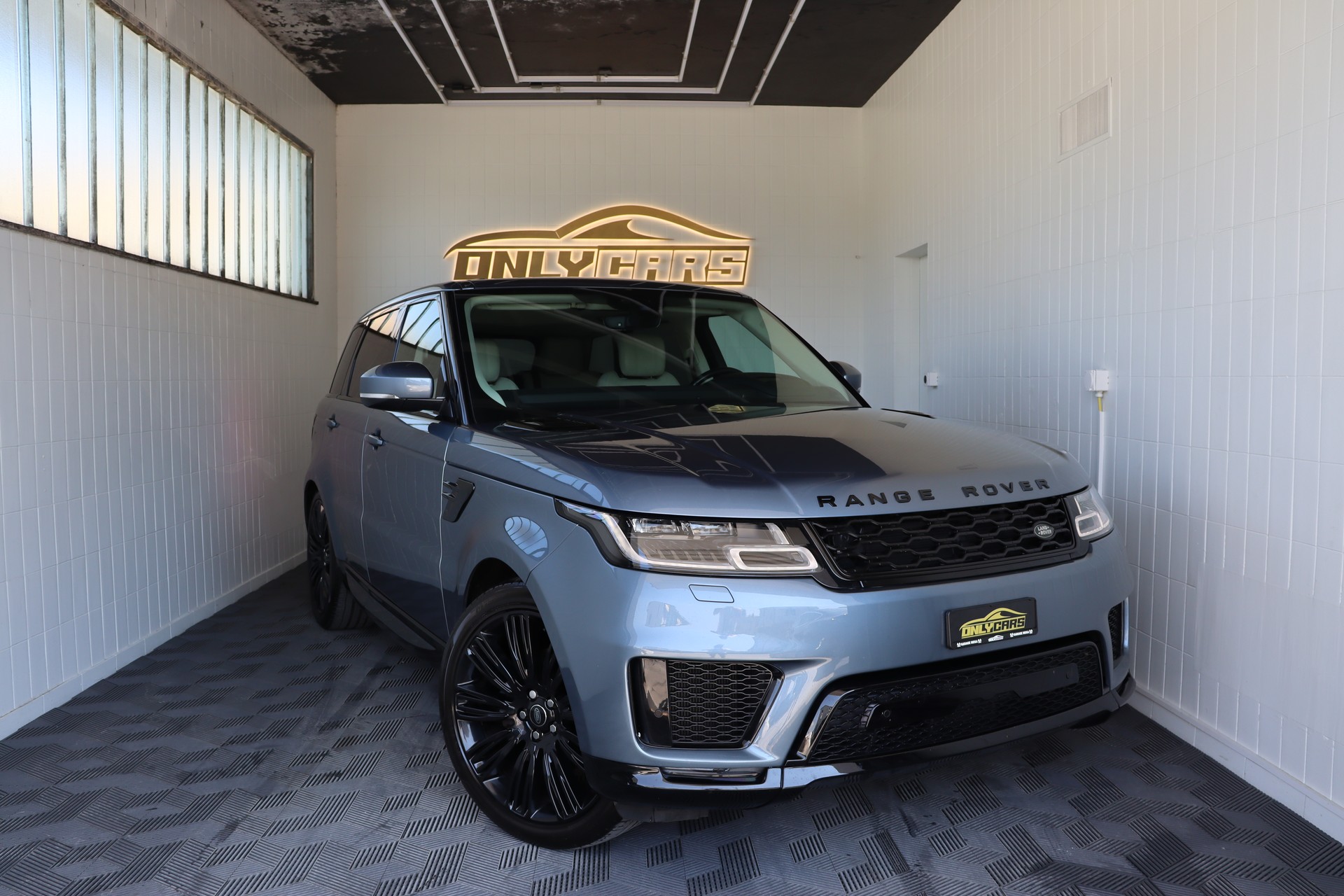 LAND ROVER Range Rover Sport 3.0 SDV6 HSE Dynamic Automatic