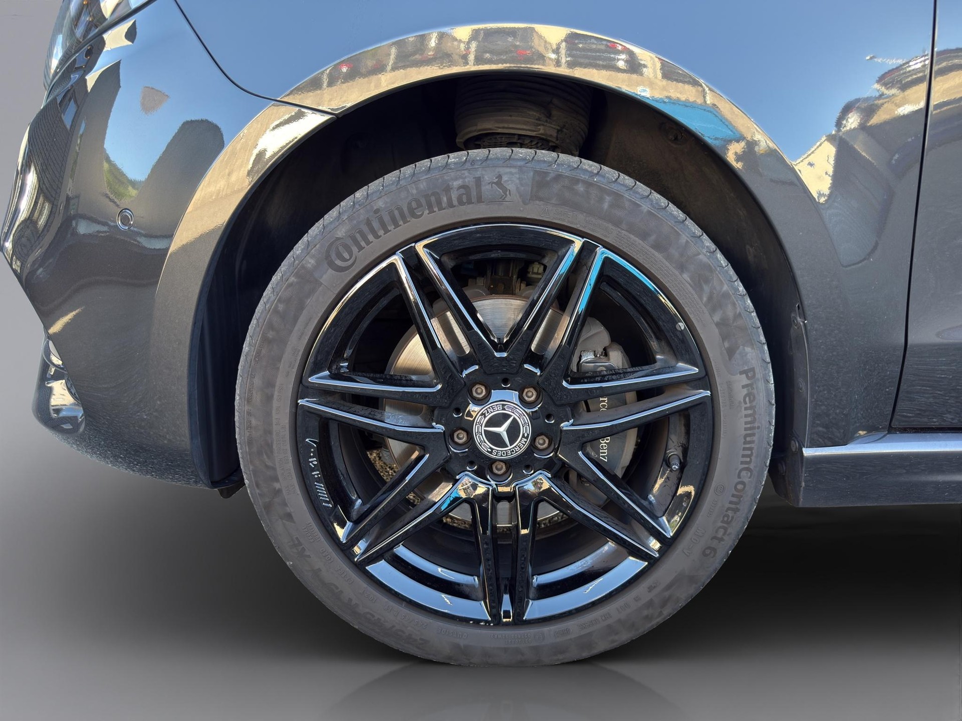 MERCEDES-BENZ V 300 d Avantgarde lang Van-image-18