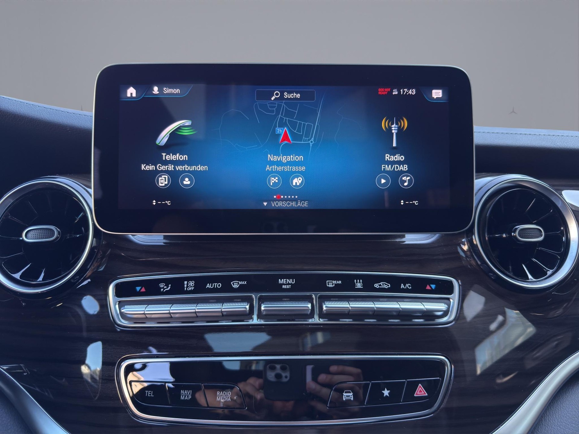 MERCEDES-BENZ V 300 d Avantgarde lang Van-image-14