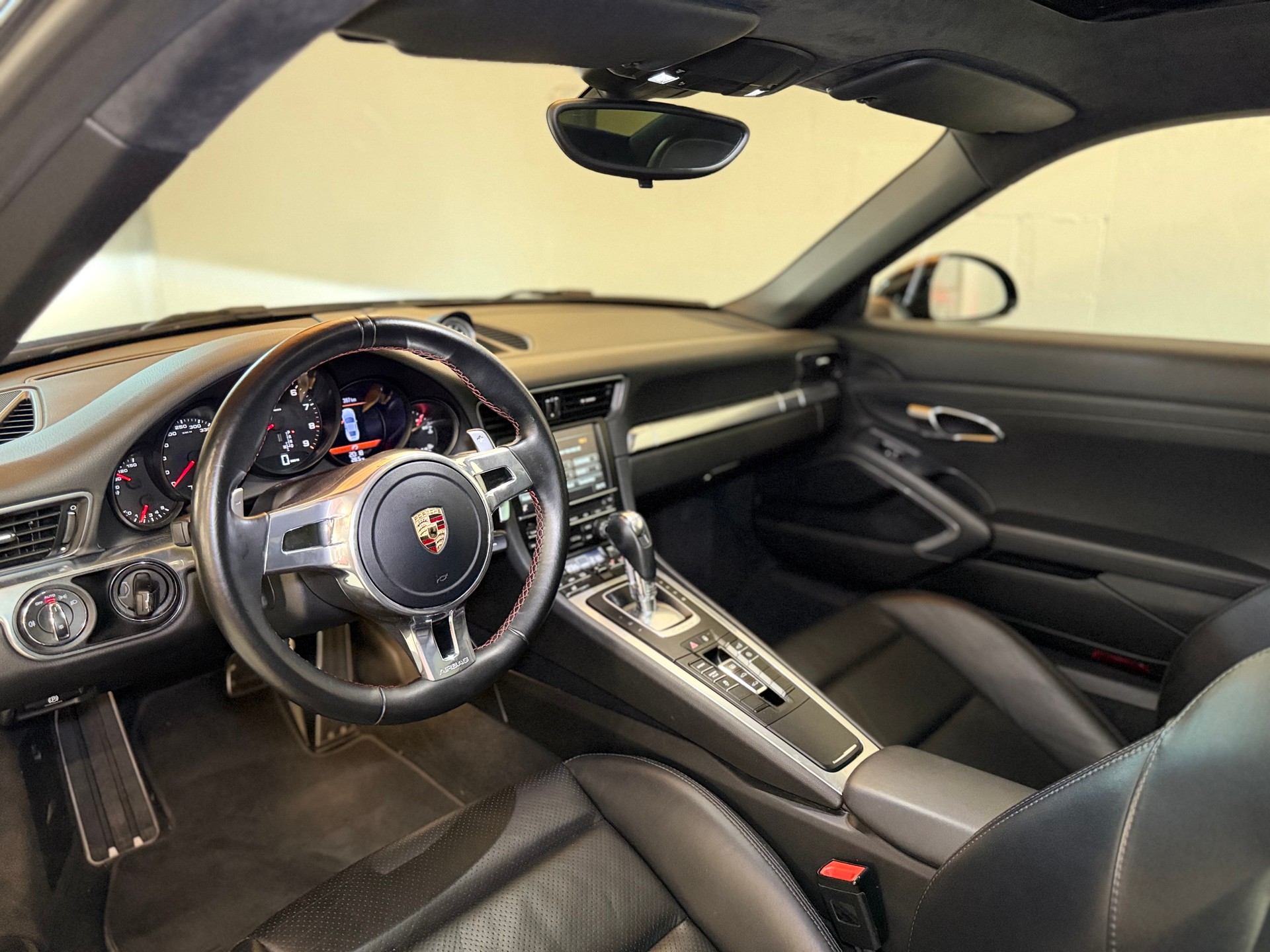 PORSCHE 911 Carrera PDK-image-10