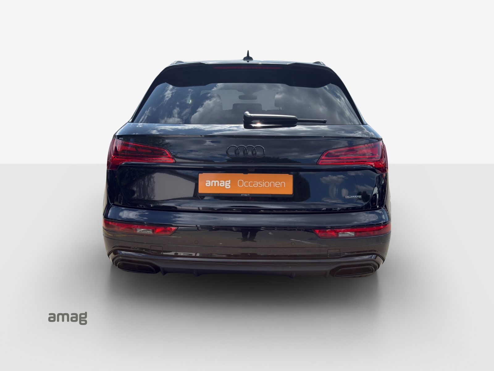 AUDI Q5 40 TDI Black Edition quattro S-tronic-showroom-element-3
