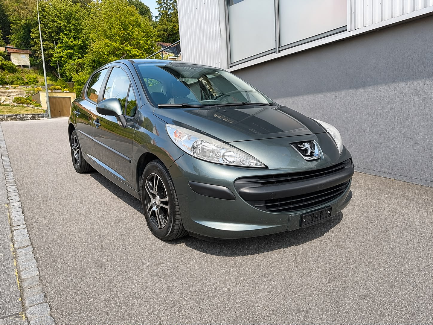PEUGEOT 207 1.4 16V Trendy Clim'