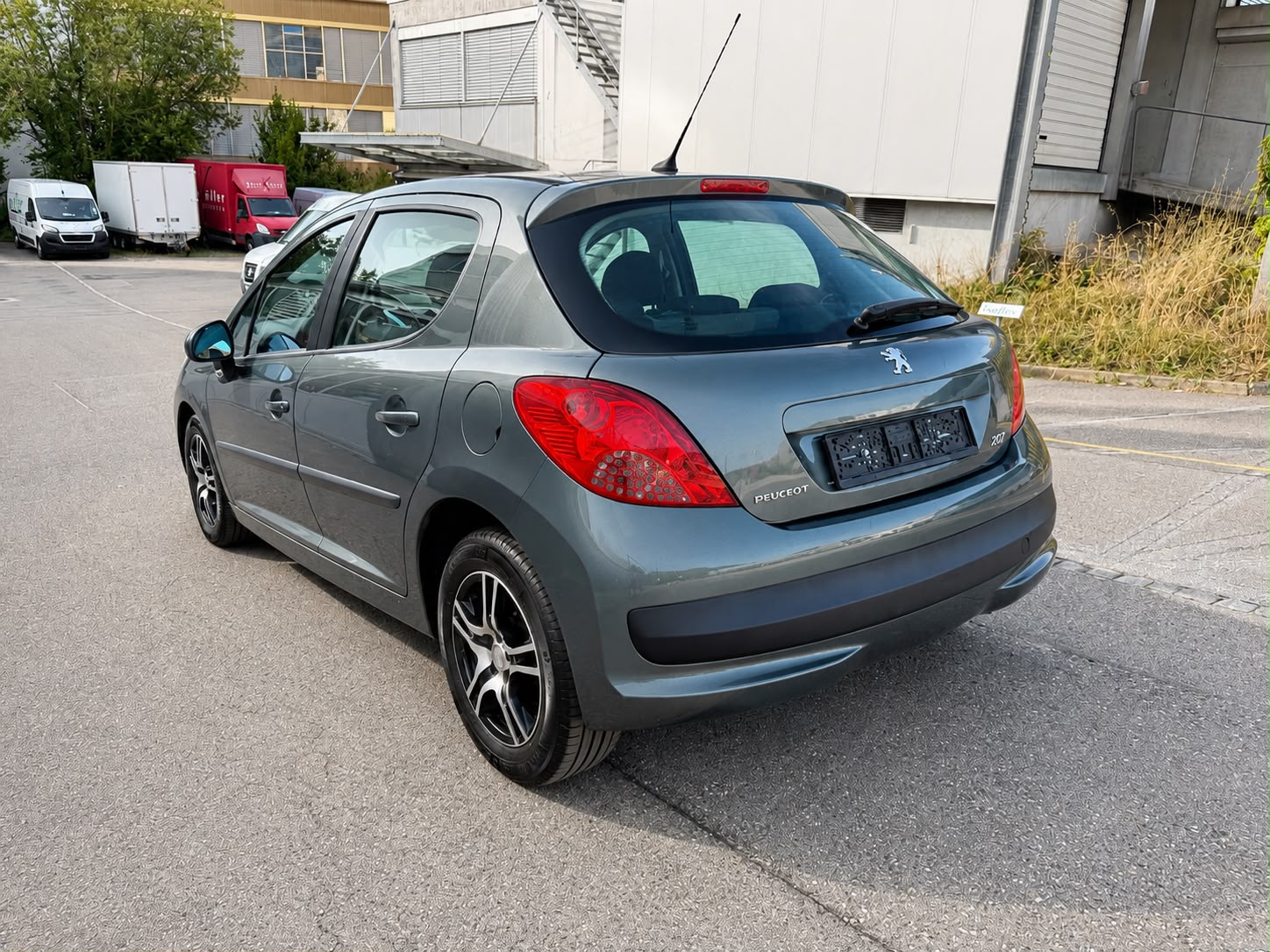 PEUGEOT 207 1.4 16V Trendy Clim'-showroom-element-3