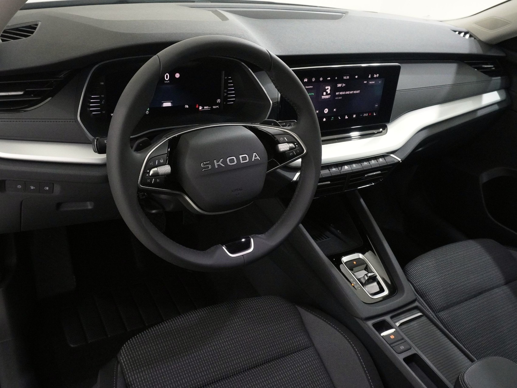 SKODA Octavia 1.5 TSI mHEV Selection-Loft DSG-image-10