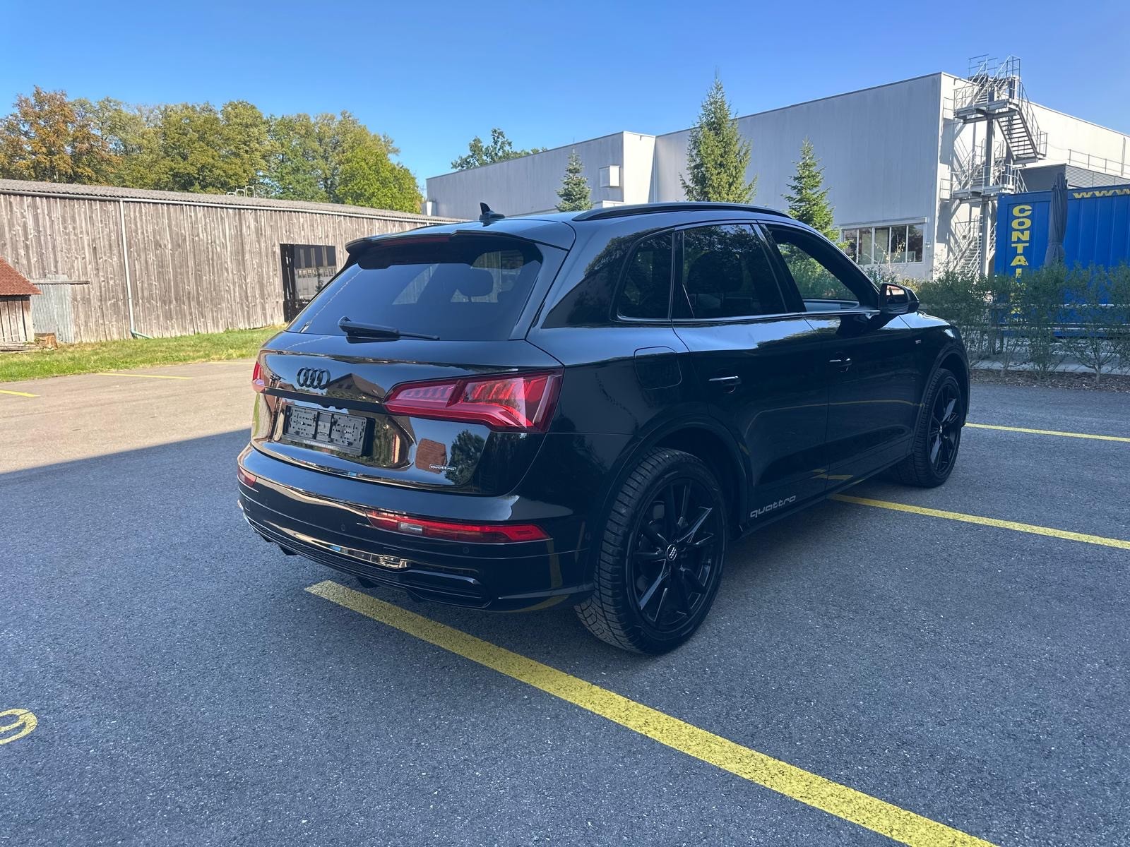 AUDI Q5 40 TDI sport quattro S-tronic-showroom-element-2