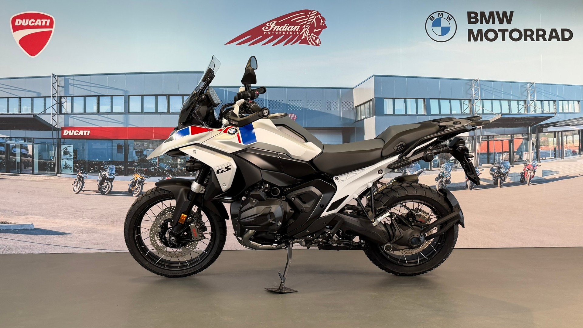 BMW R 1300 GS ASA ** Leasing à partir de 0.9%-showroom-element-2