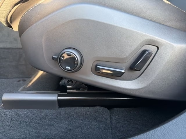 VOLVO XC60 T8 eAWD Plus Black Edition MY26-image-52