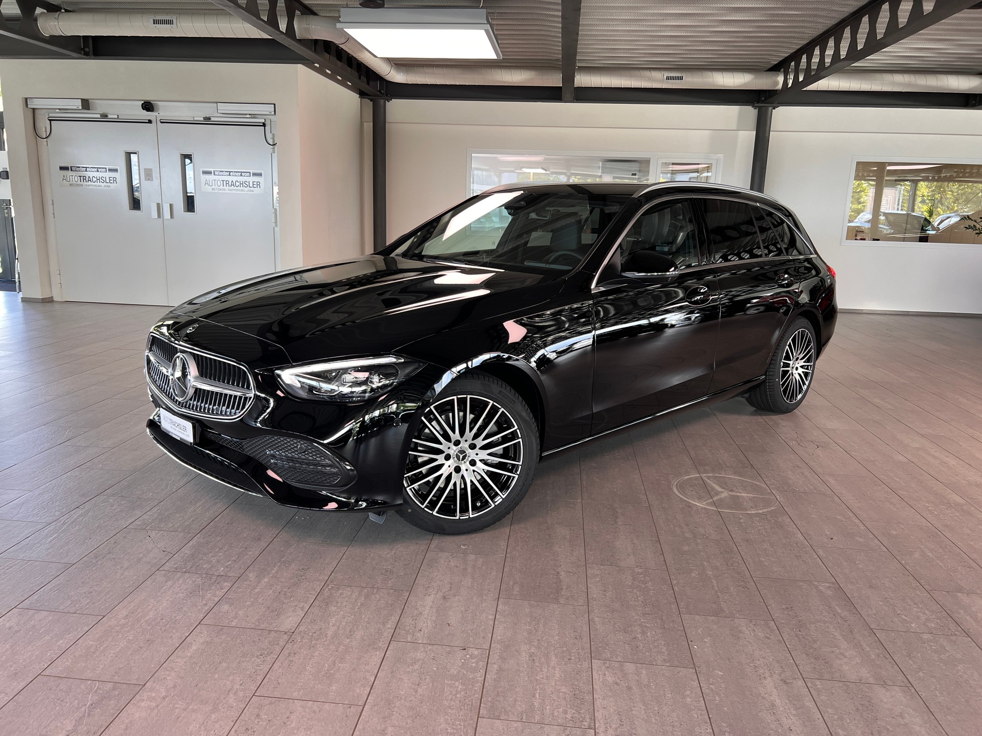 MERCEDES-BENZ C 220 d T 4 Matic Swiss Star