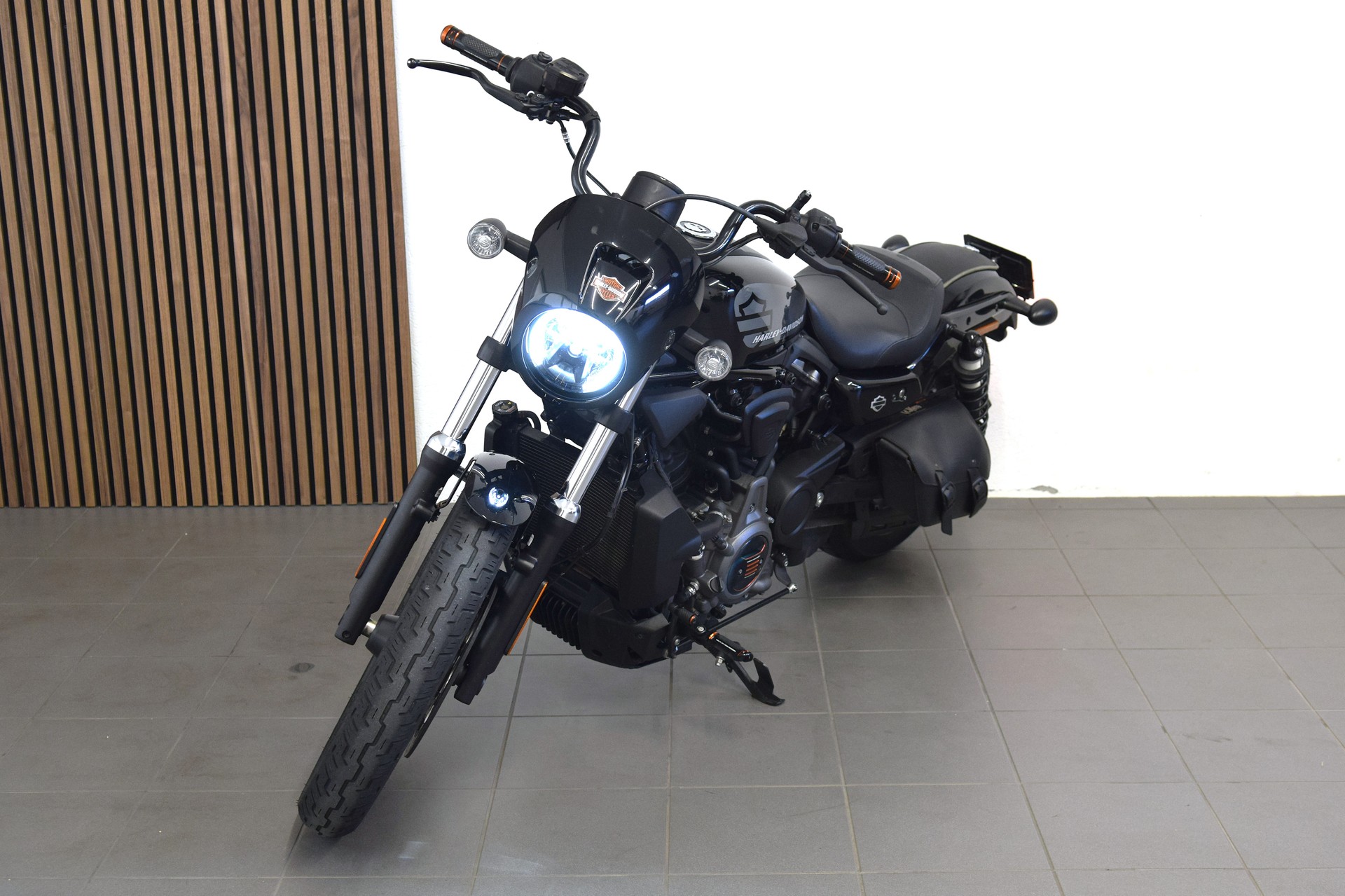 HARLEY-DAVIDSON RH 975 Nighster (35kW)-image-0