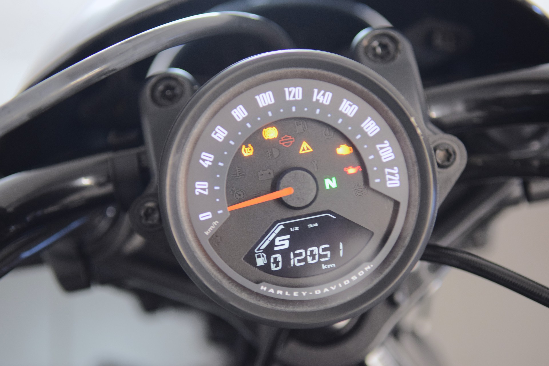 HARLEY-DAVIDSON RH 975 Nighster (35kW)-image-5