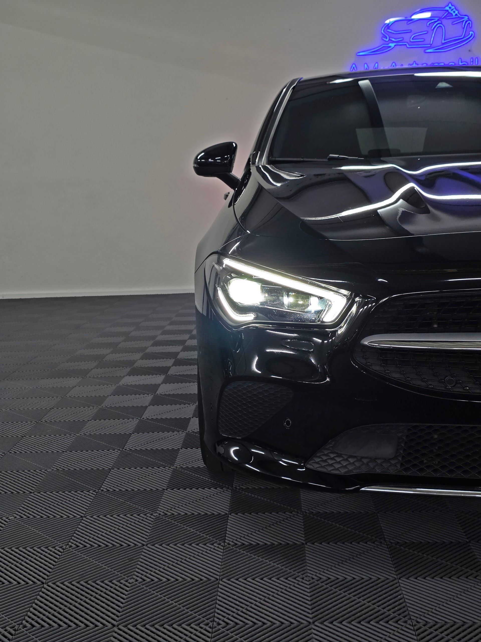MERCEDES-BENZ CLA Shooting Brake 180 7G-DCT Progressive-showroom-element-2