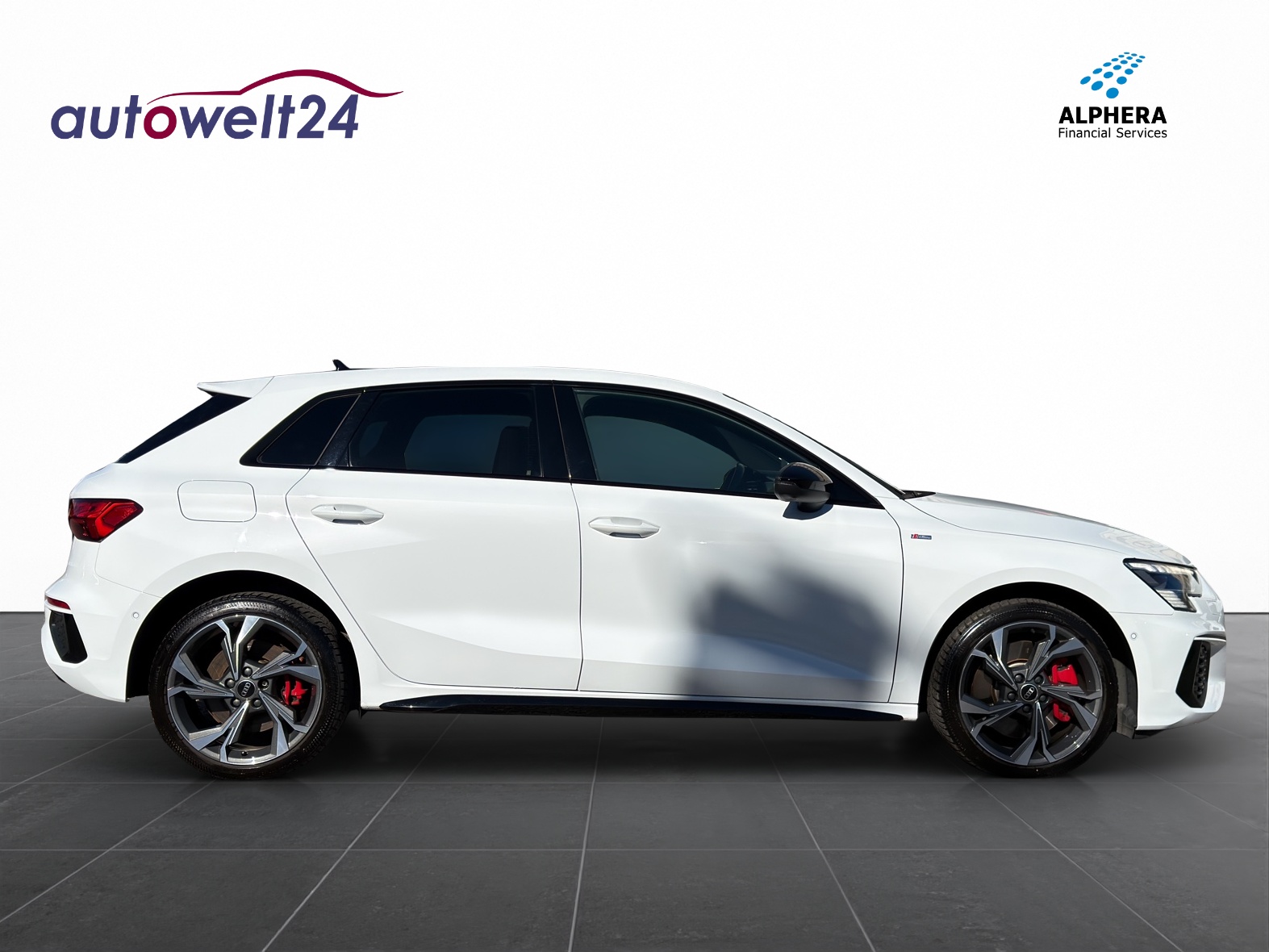 AUDI A3 Sportback 45 TFSI e S line S-tronic-image-4
