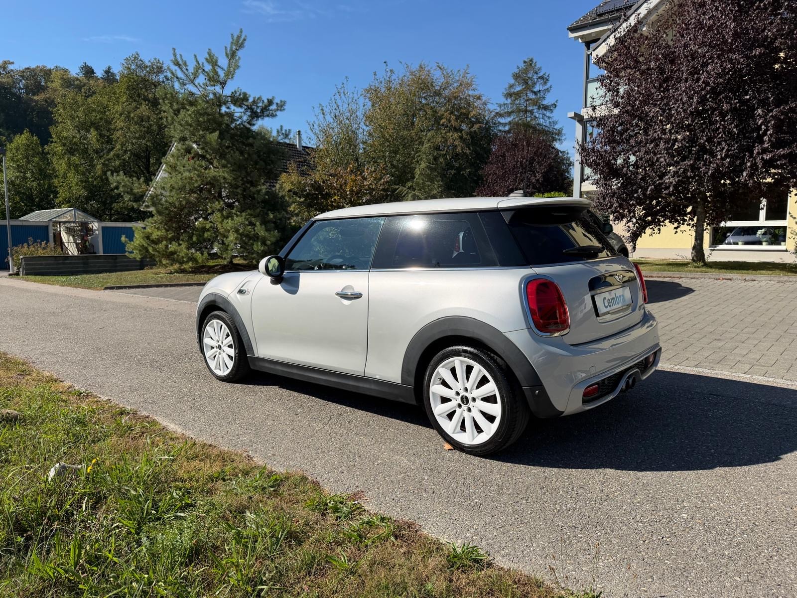 MINI Cooper S Steptronic-showroom-element-1