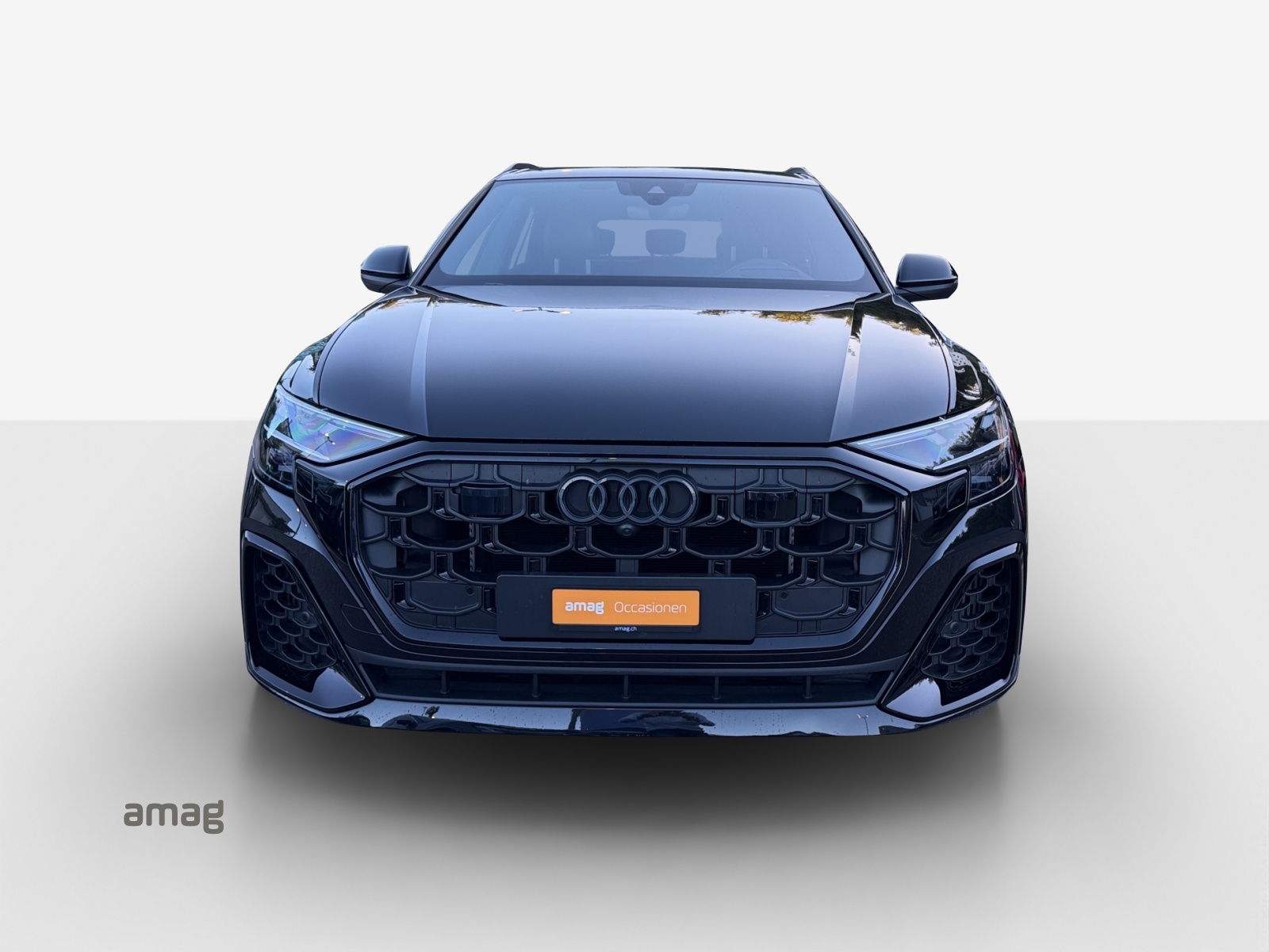 AUDI Q8 SUV TFSI e quattro 290 kW Attraction tiptronic-image-6