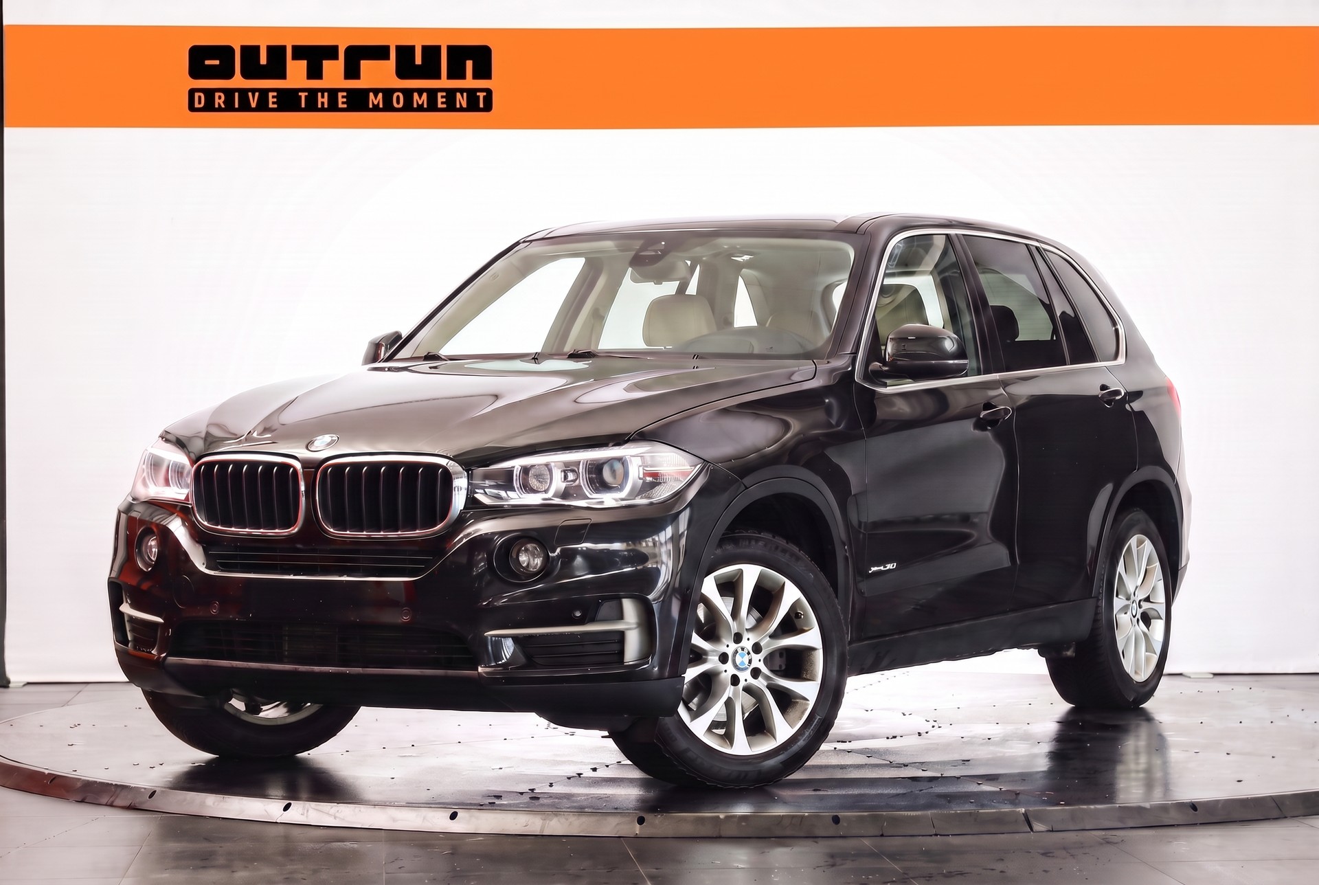 BMW X5 xDrive 35i Steptronic • Pack Swiss Premium • Phares xénon adaptatifs • Head-up Display
