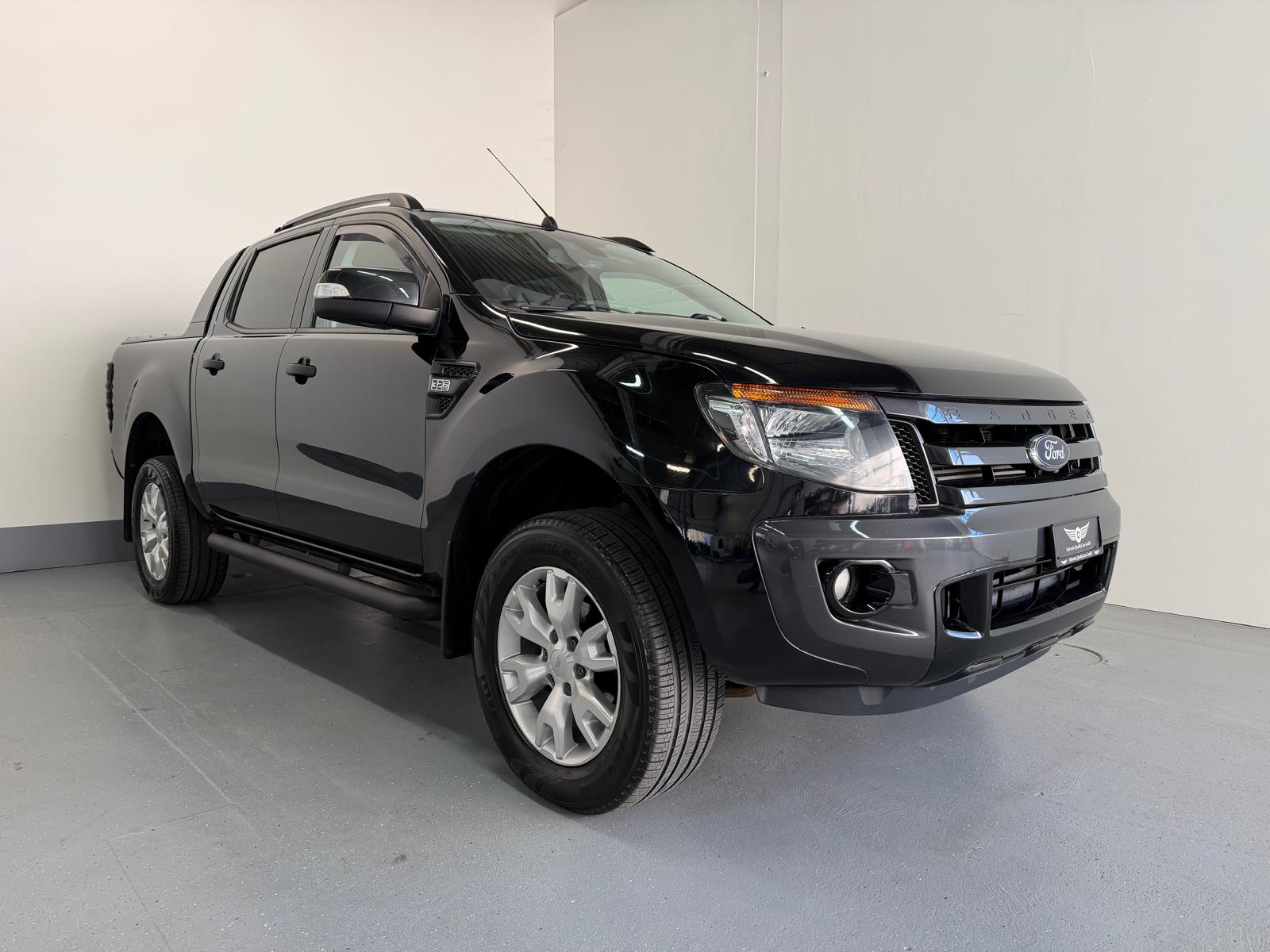 FORD Ranger Wildtrak 3.2 TDCi 4x4 A-showroom-element-2