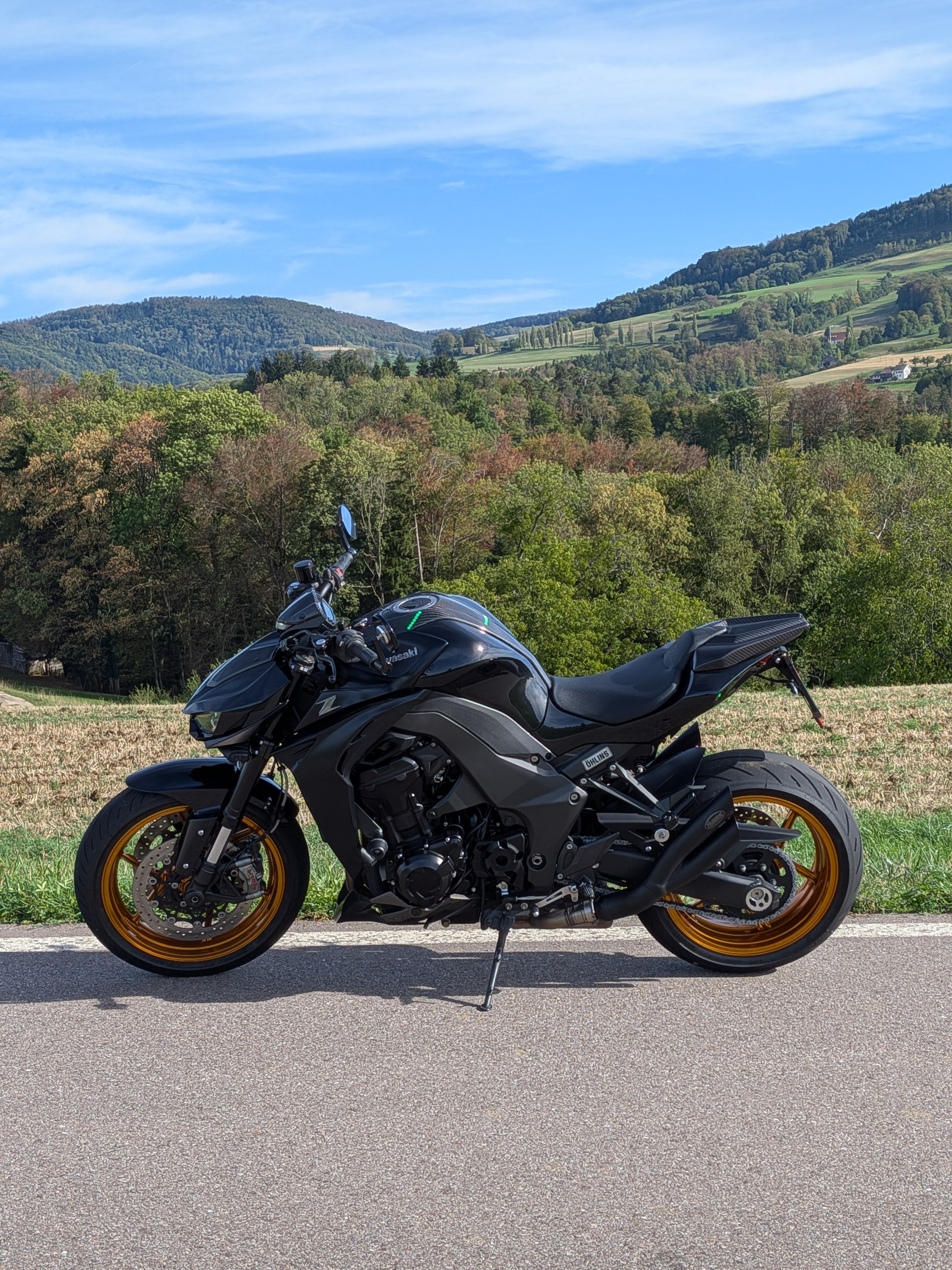 KAWASAKI Z 1000-image-1