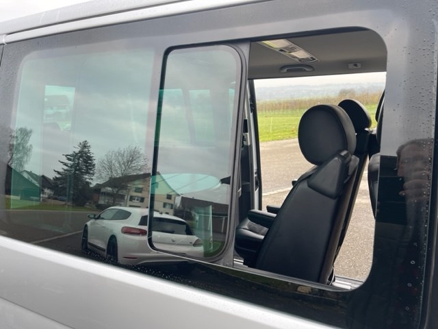 VW T6 Multivan 2.0 Bi-TDI Highline Liberty 4Mot. DSG-image-15