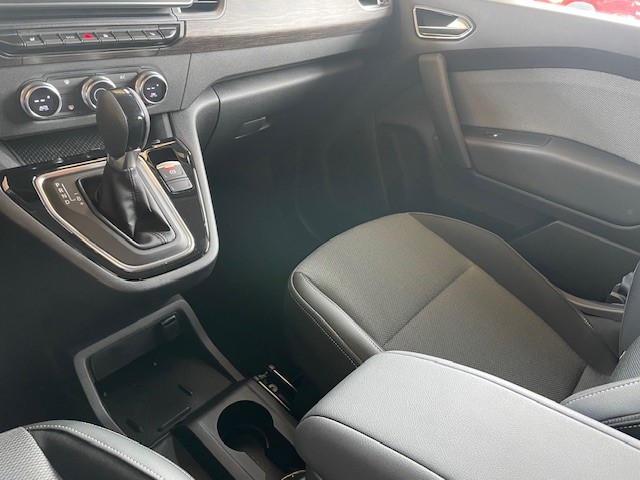 RENAULT Kangoo E-Tech EV45 22kW Techno-image-16