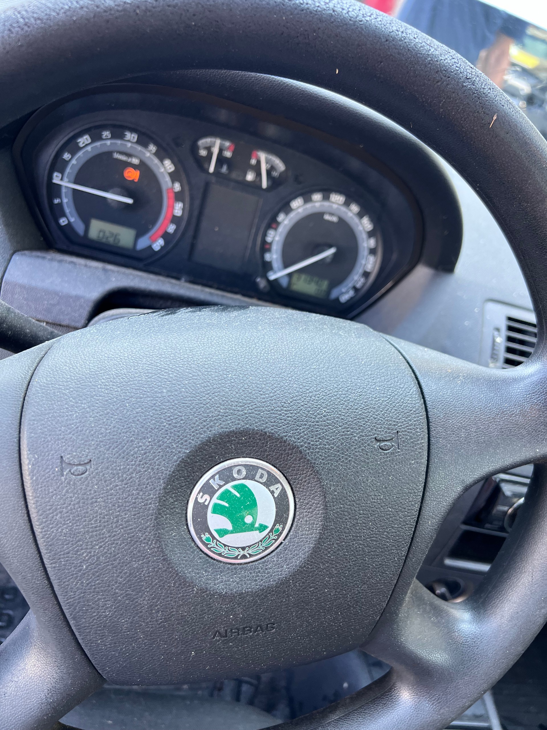 SKODA Fabia 1.9 TDI Comfort-image-12
