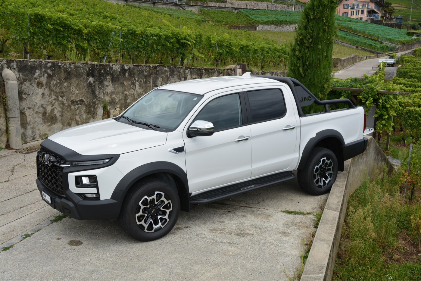 JAC T9EV 88kWh Advance 4x4-image-5