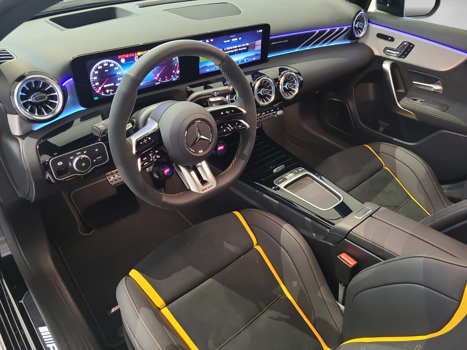 MERCEDES-BENZ A AMG 45 S 4Matic+ 8G-DCT-image-6