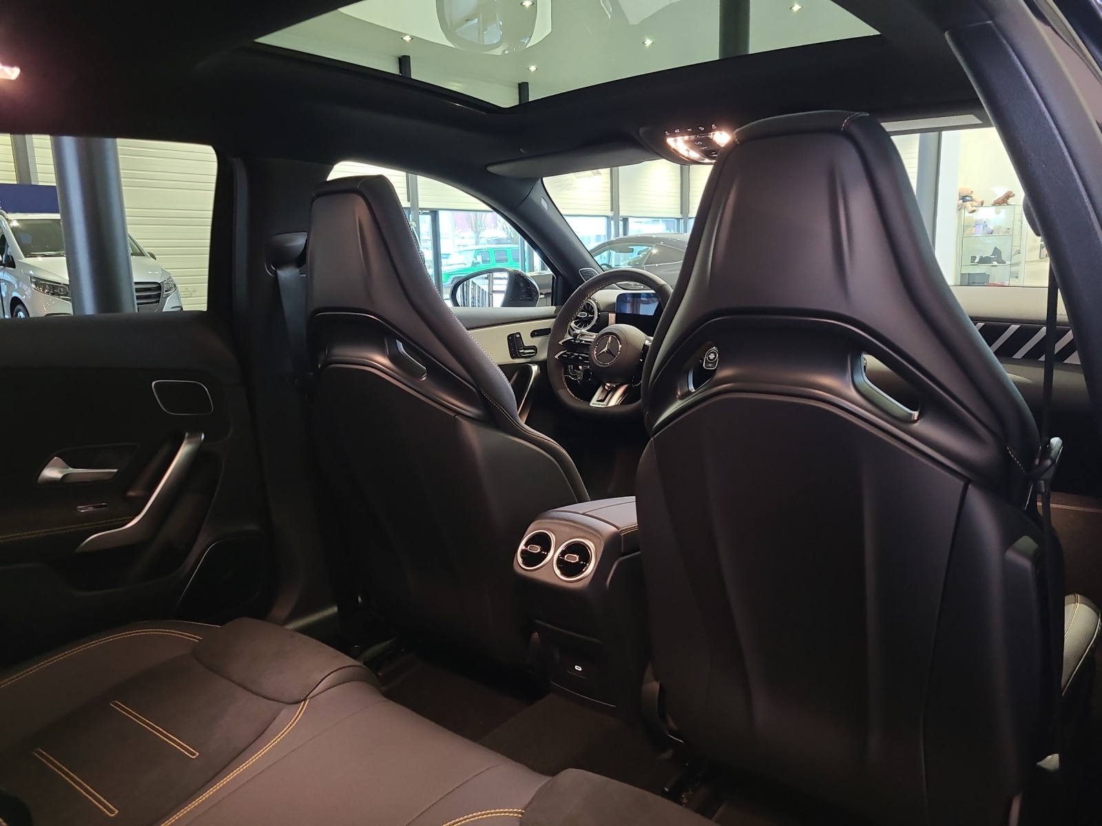 MERCEDES-BENZ A AMG 45 S 4Matic+ 8G-DCT-image-15