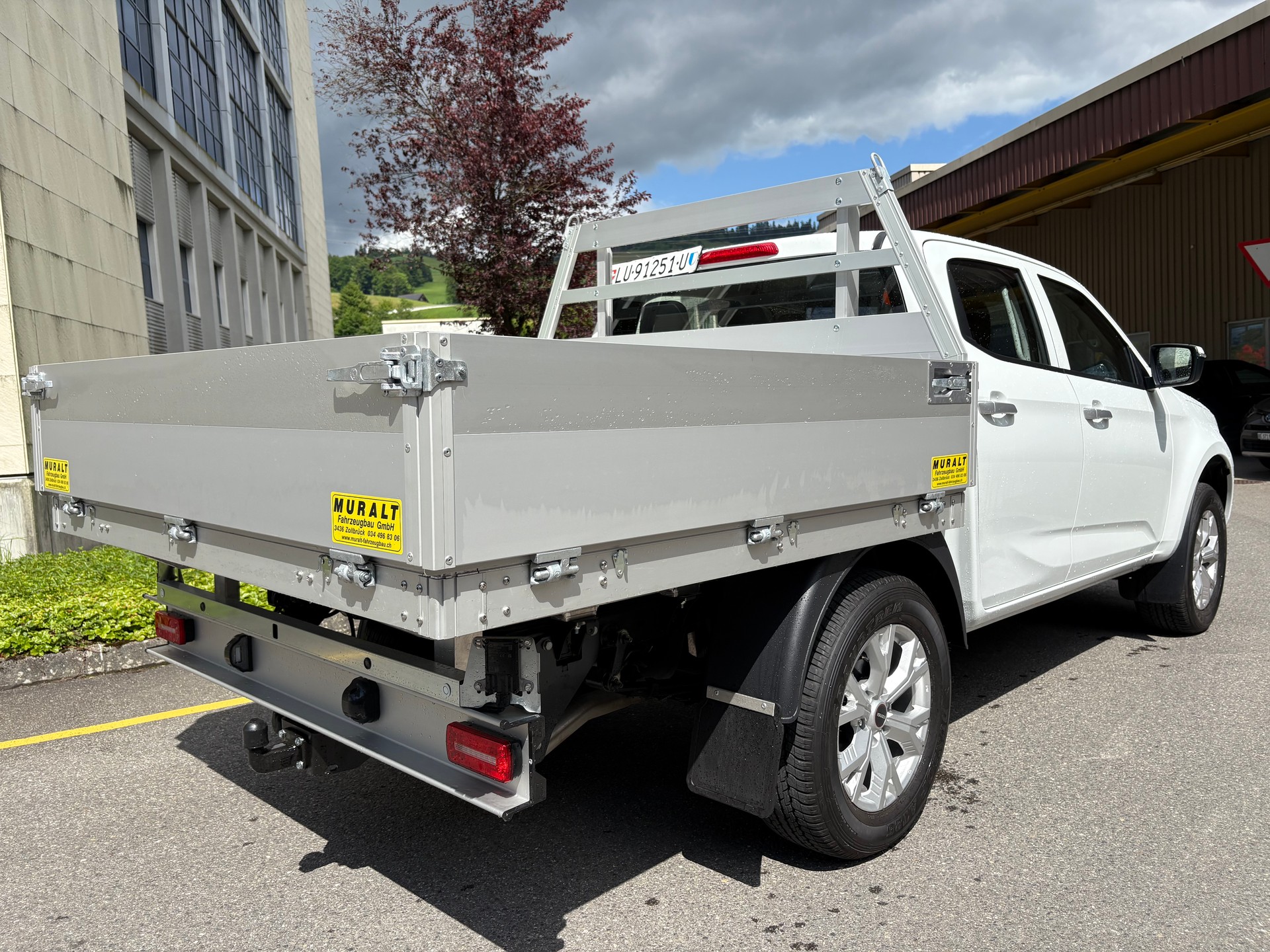 ISUZU D-MAX 1.9 CrewCab N60BB+ 4x4-image-4