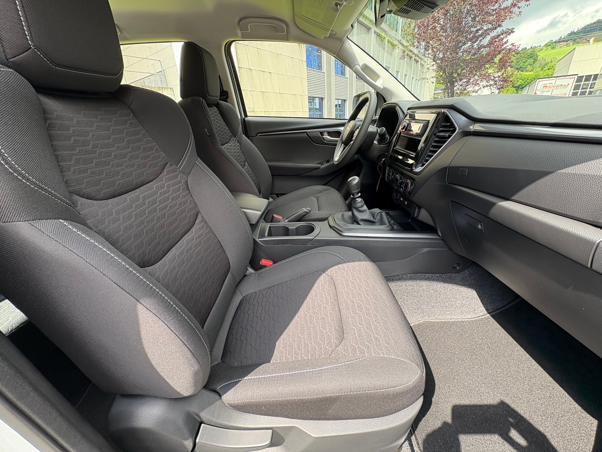 ISUZU D-MAX 1.9 CrewCab N60BB+ 4x4-image-12