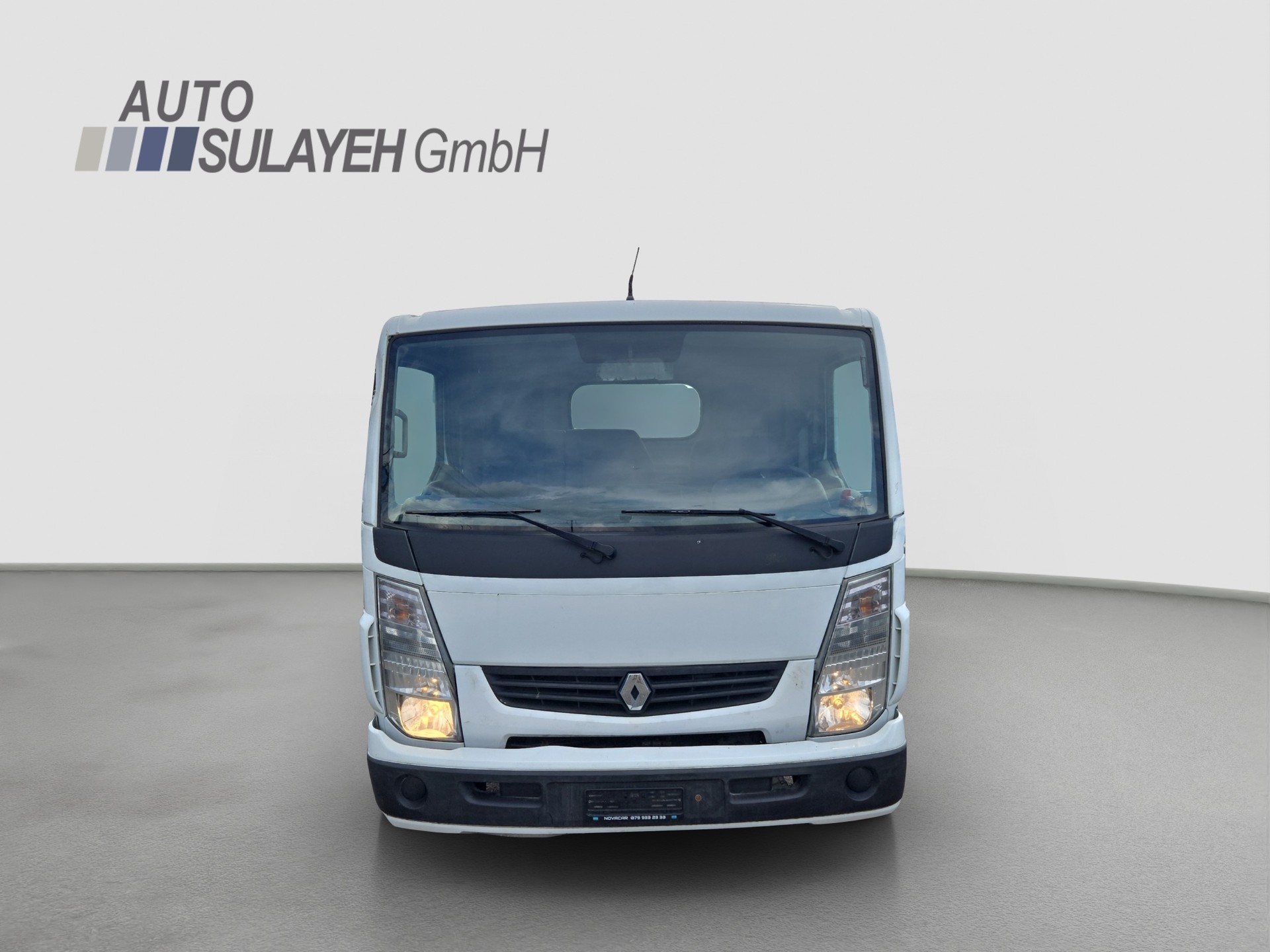 RENAULT Maxity 130.35 Dynamic-image-4