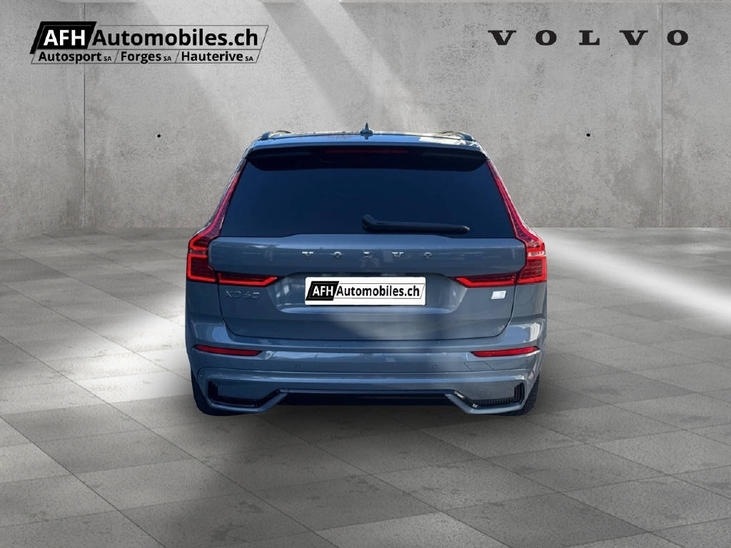 VOLVO XC60 2.0 T6 TE Ultimate Dark eAWD-image-6