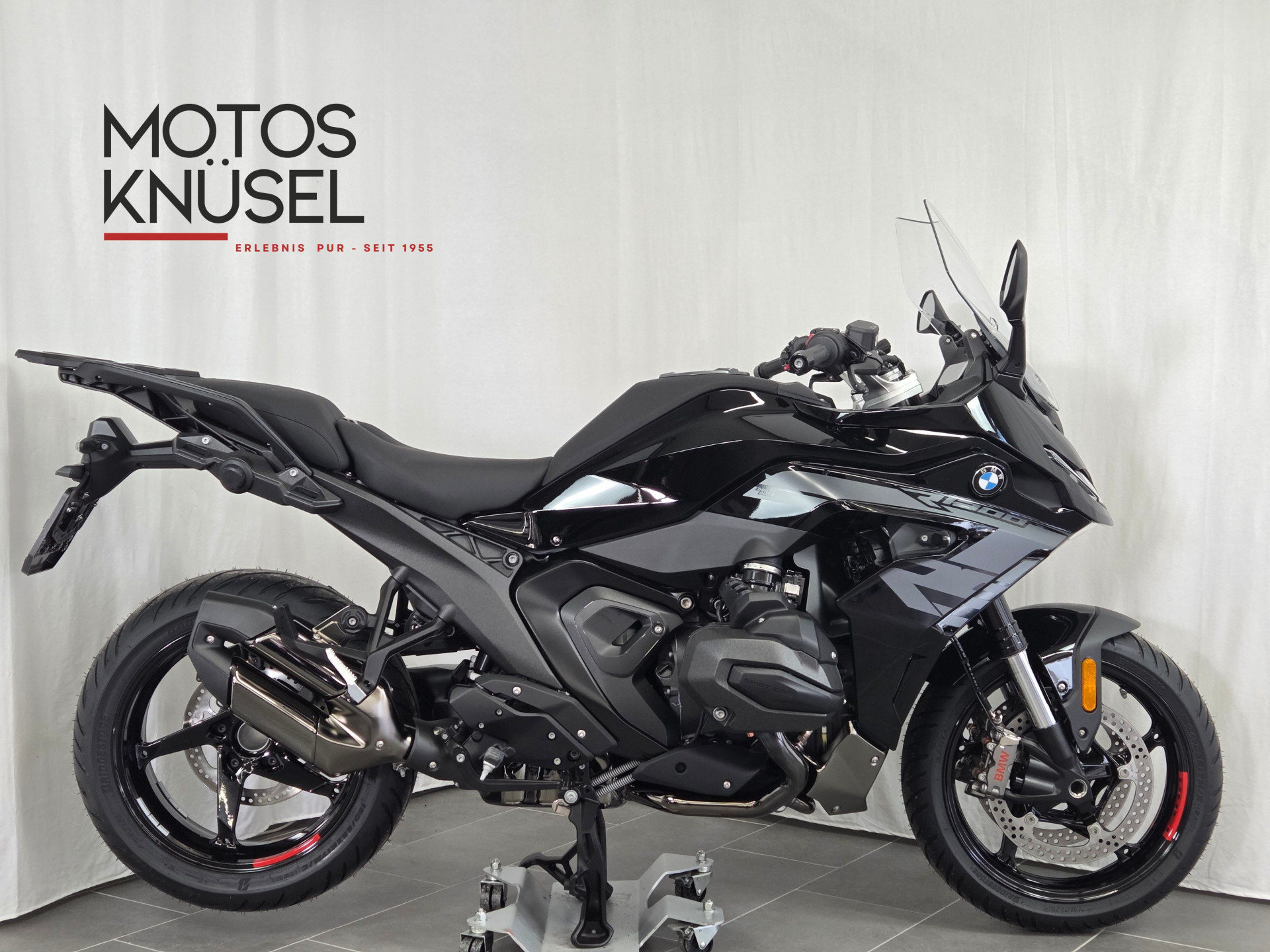 BMW R 1300 RS Triple Black Boxer-Prämie CHF -1'500 für Verträge bis 30.09.26-image-0