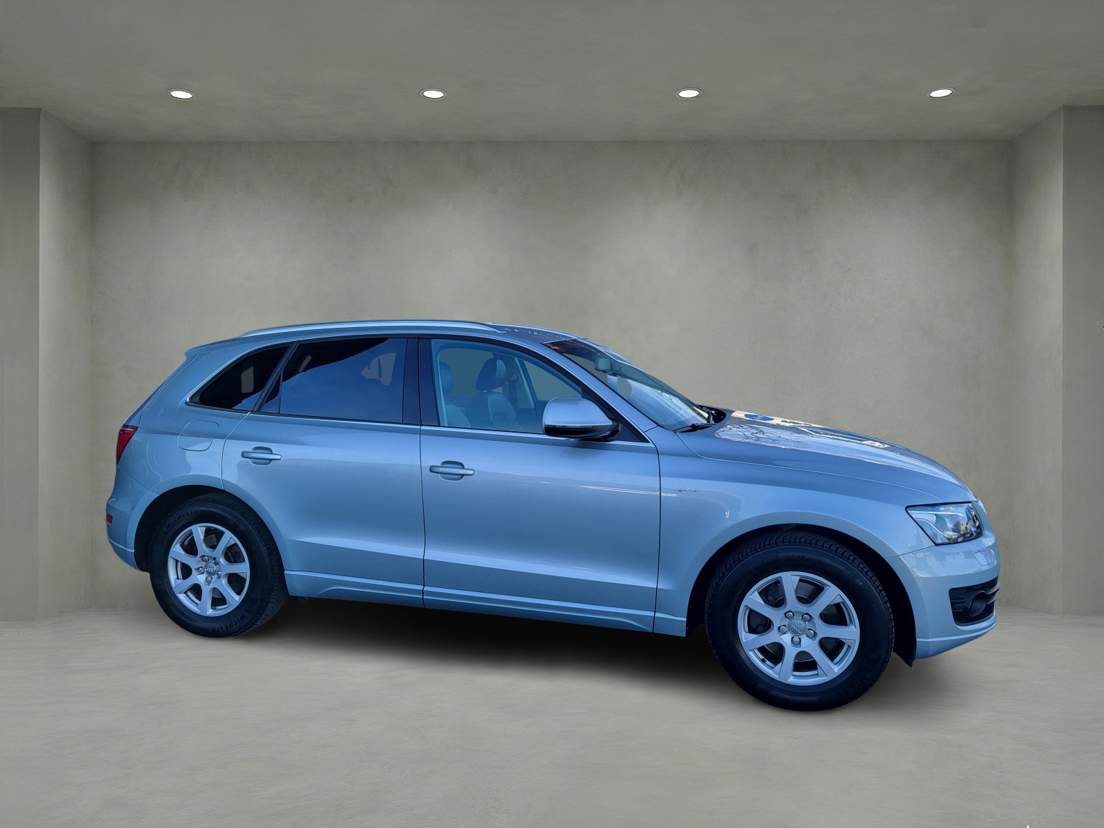 AUDI Q5 2.0 TFSI hybrid quattro tiptronic-image-19