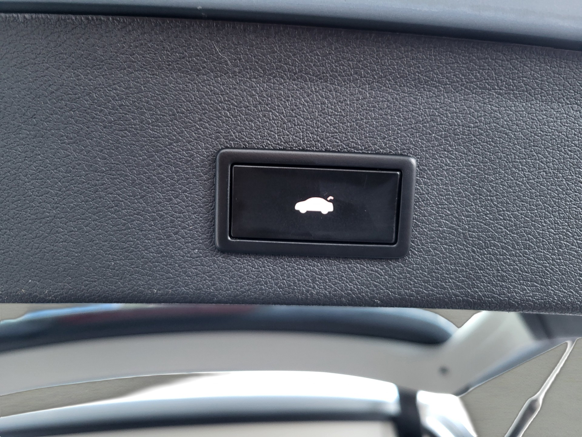AUDI Q5 2.0 TFSI hybrid quattro tiptronic-image-17