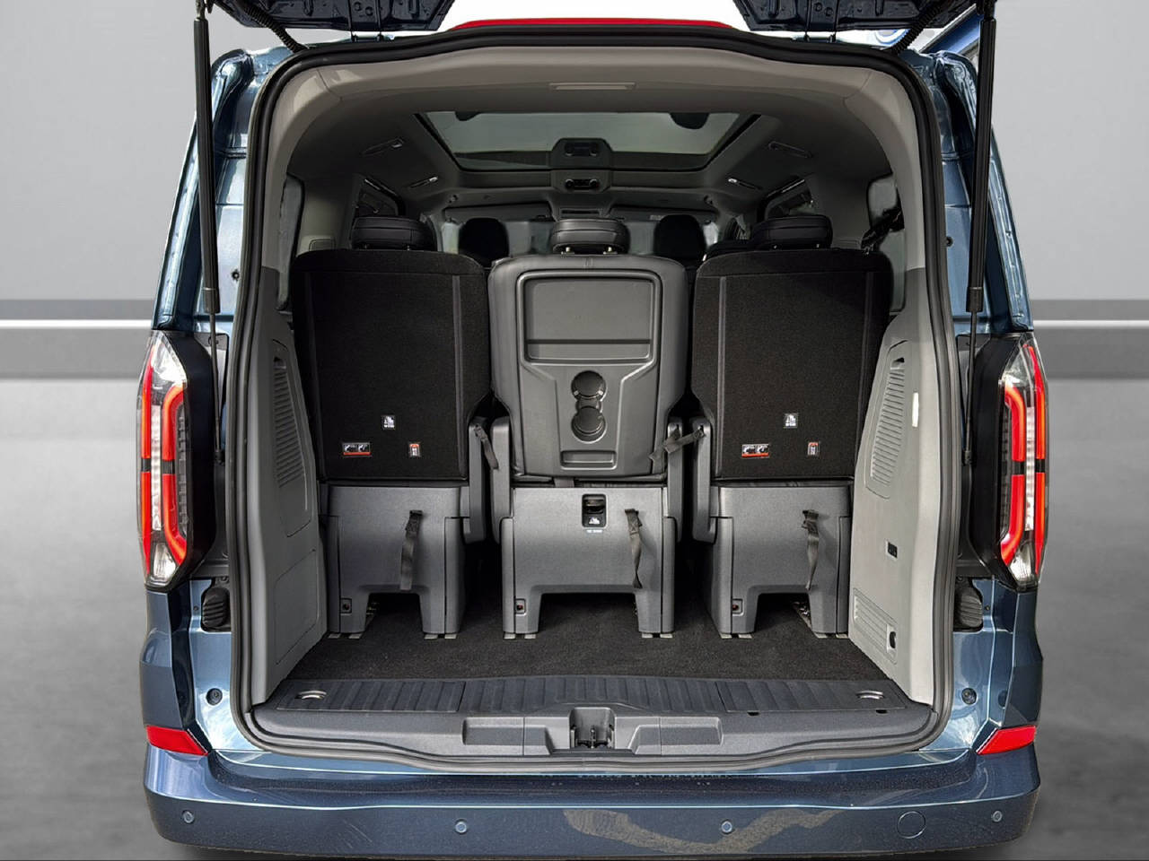 FORD Tourneo Custom 320 L1 2.0 EcoBlue 170 Titanium X-image-7
