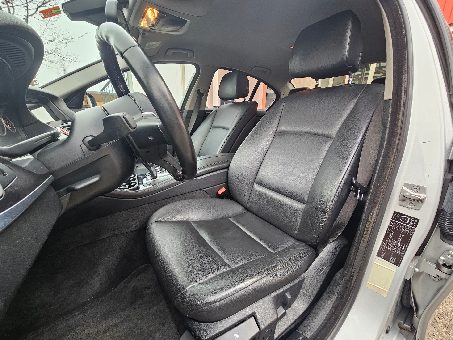 BMW 520d Steptronic-image-9