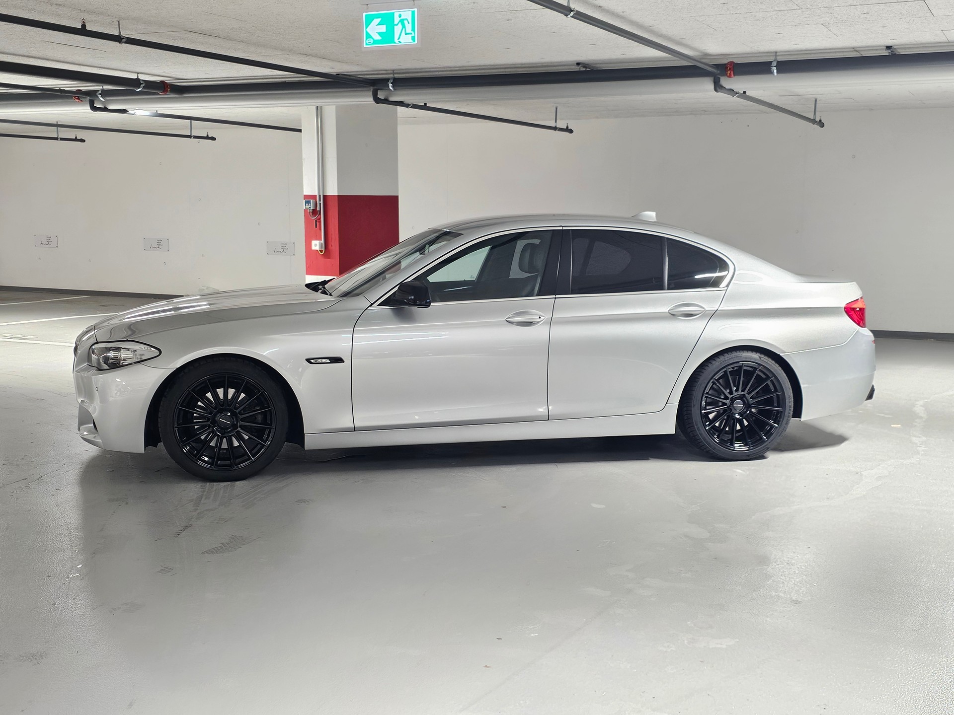 BMW 520d Steptronic-image-7