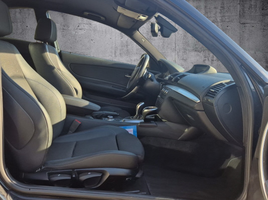BMW 135i-image-6