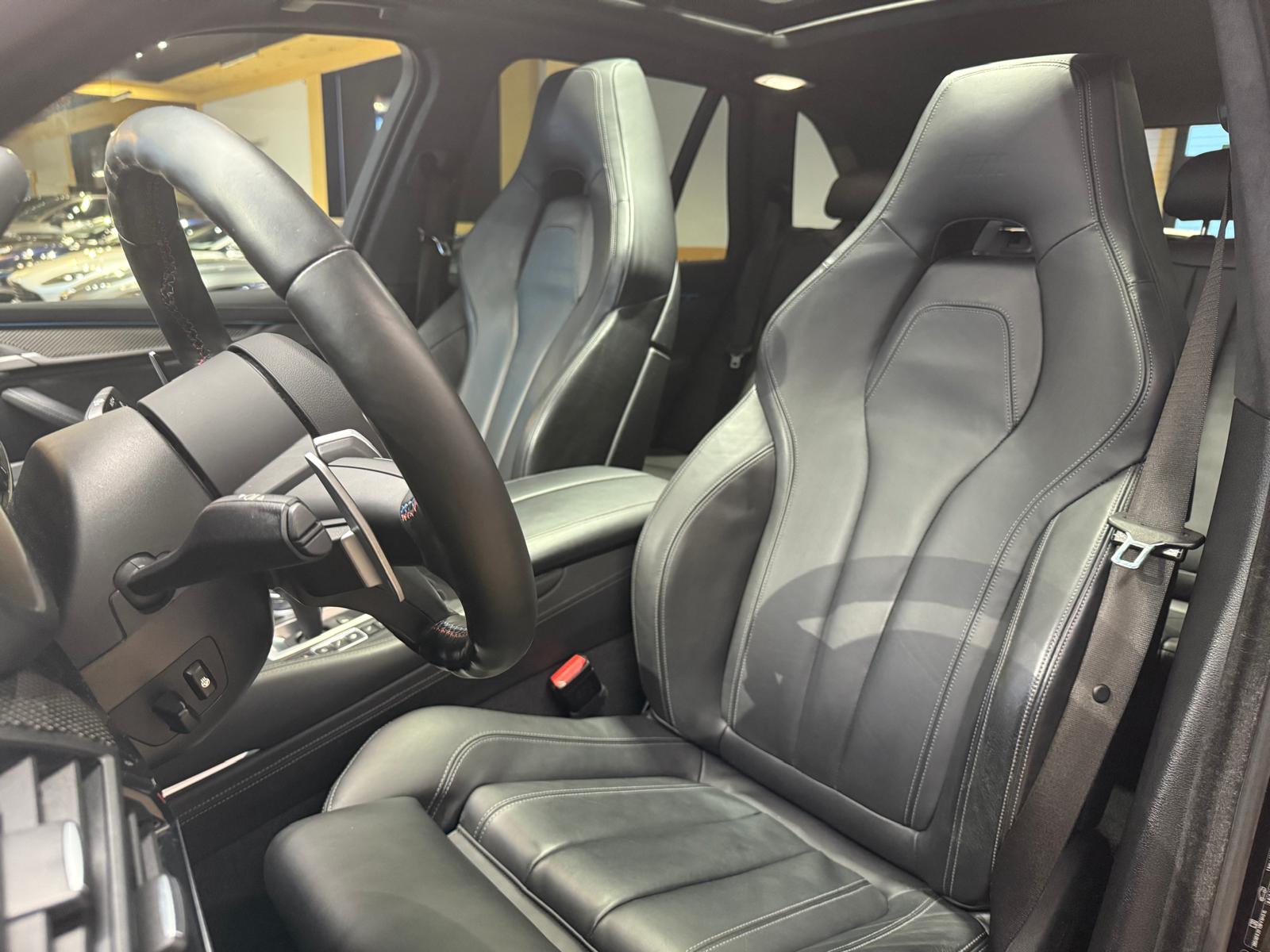 BMW X5M Edition Black Fire Steptronic-image-12