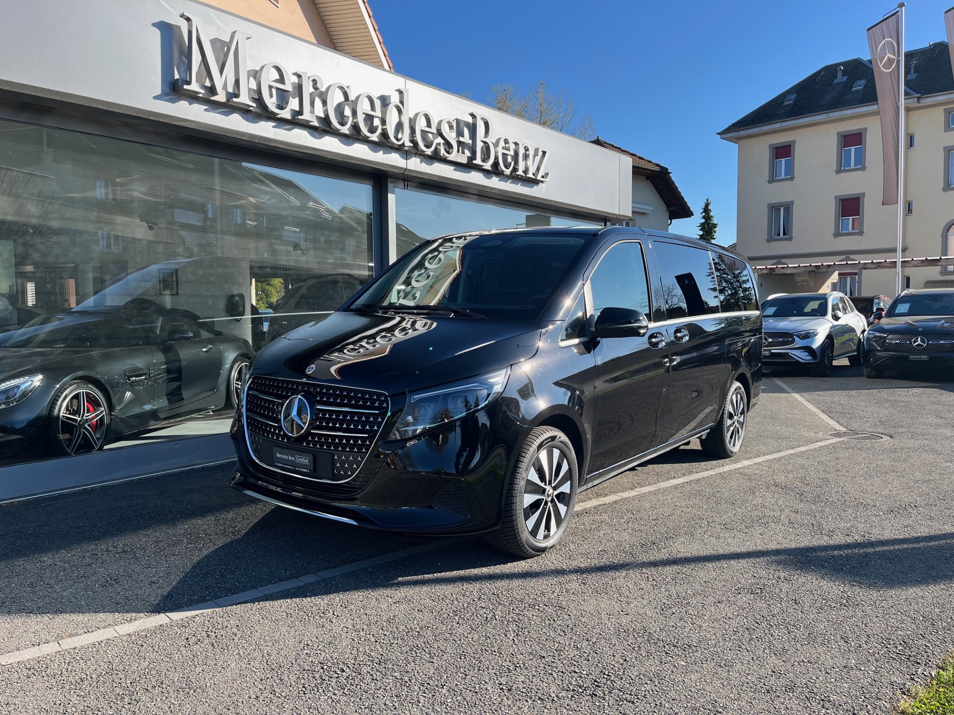 MERCEDES-BENZ V 250 d lang Avantgarde 4Matic FACELIFT-showroom-element-1