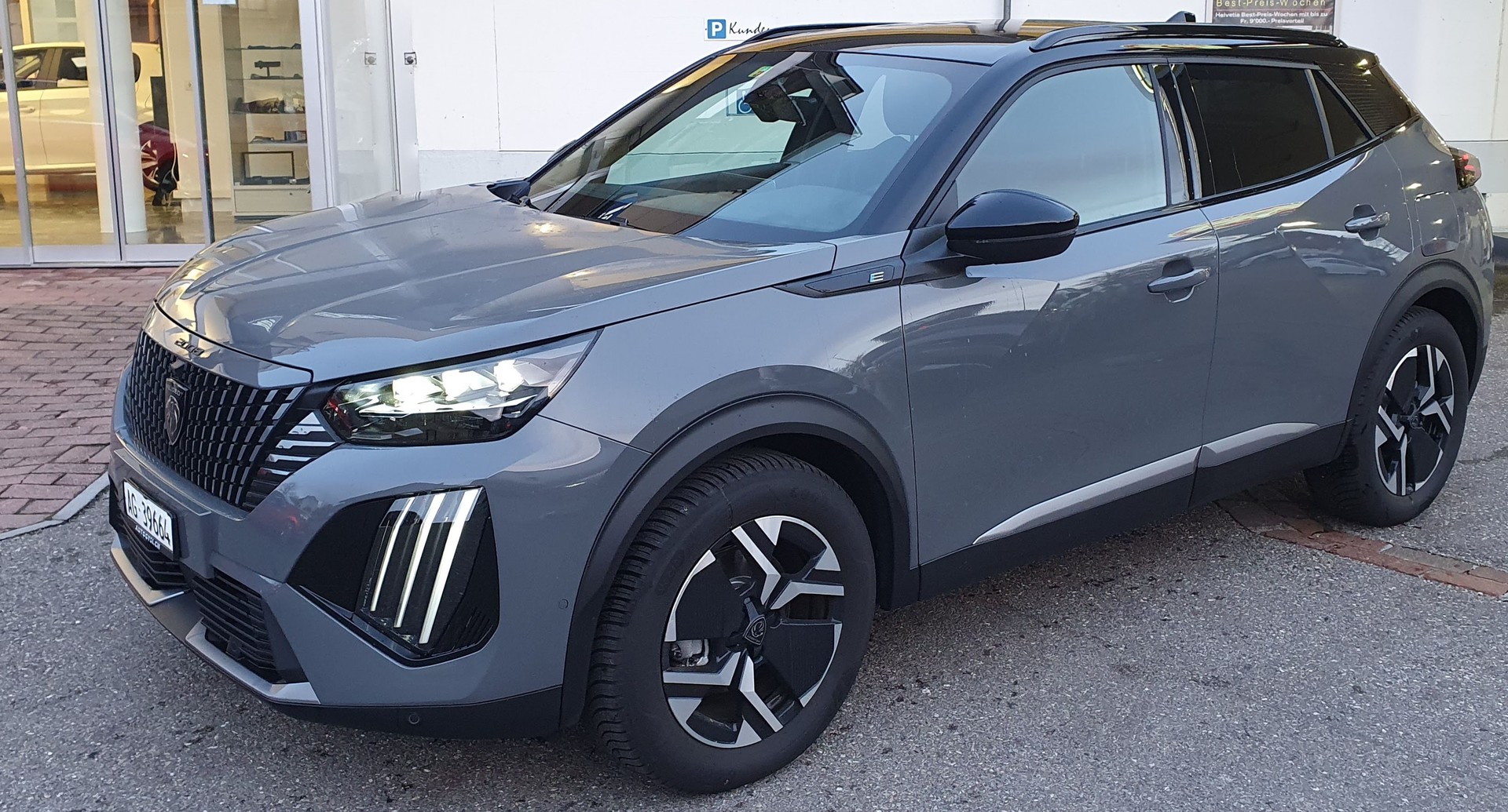 PEUGEOT 2008 MHEV GT Helvetia (405)-image-8